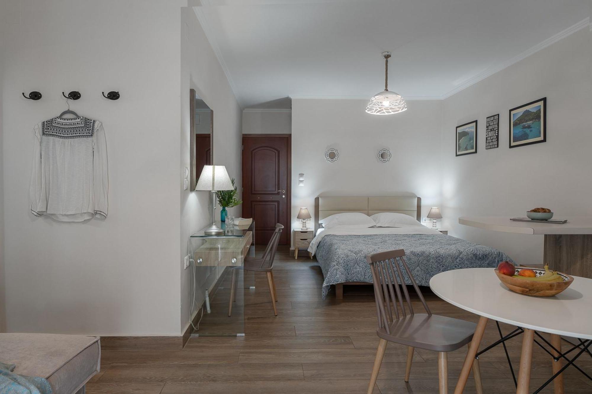 Captain'S Seafront Apartments Nydri  Exterior foto